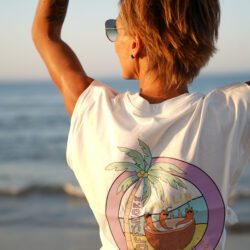 Offshore Chillin Crop Tee