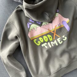 Aprés Vibes Hoodie